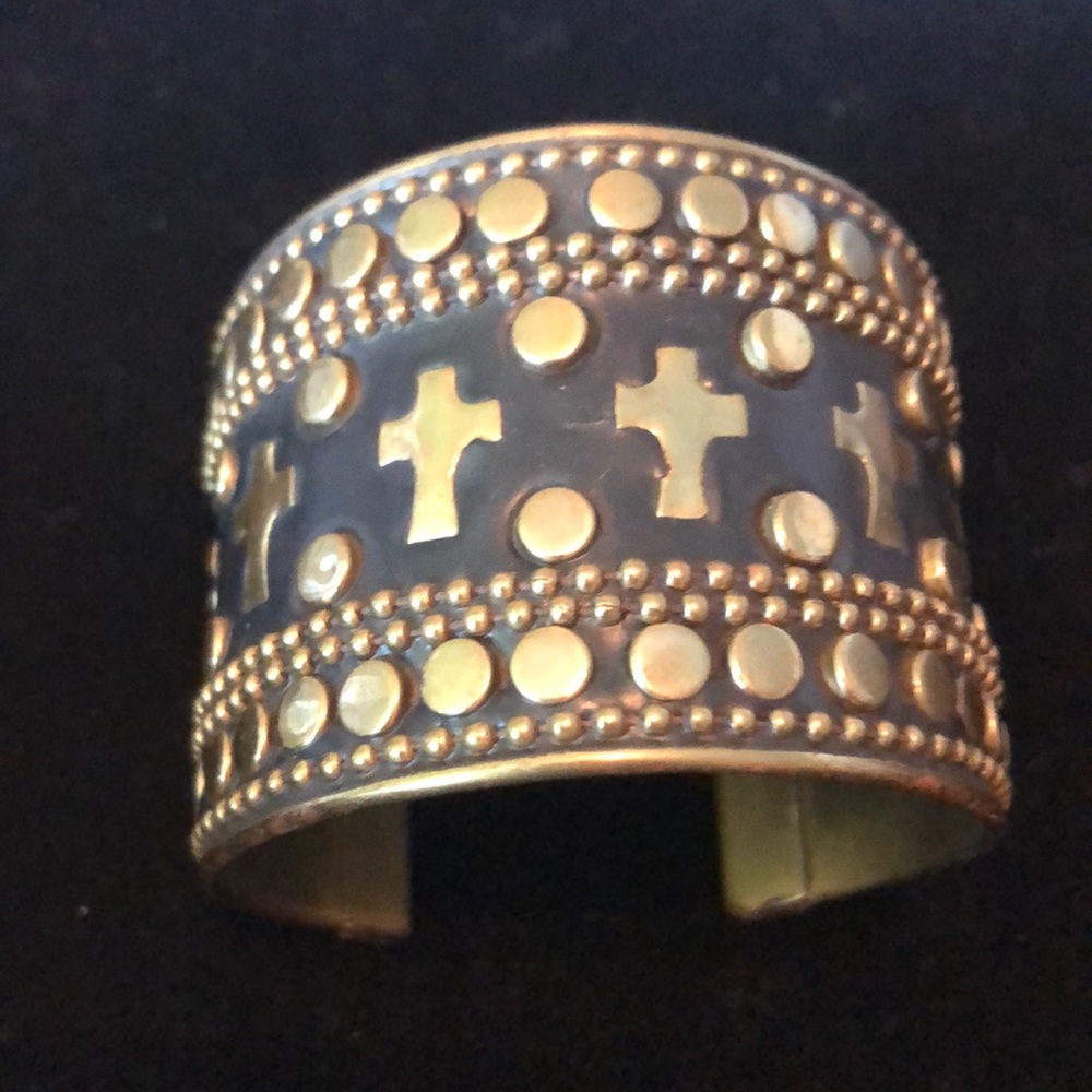 Women’s Cross Cuff Bracelet